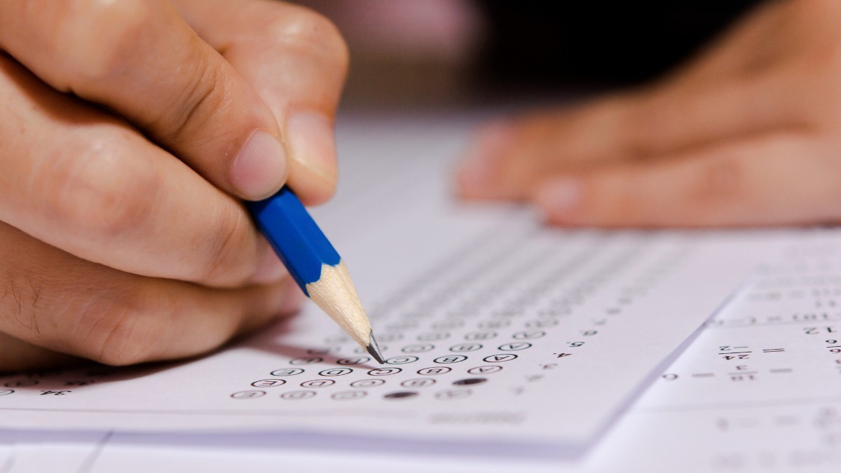 Here’s How Students Can Overcome Test Anxiety